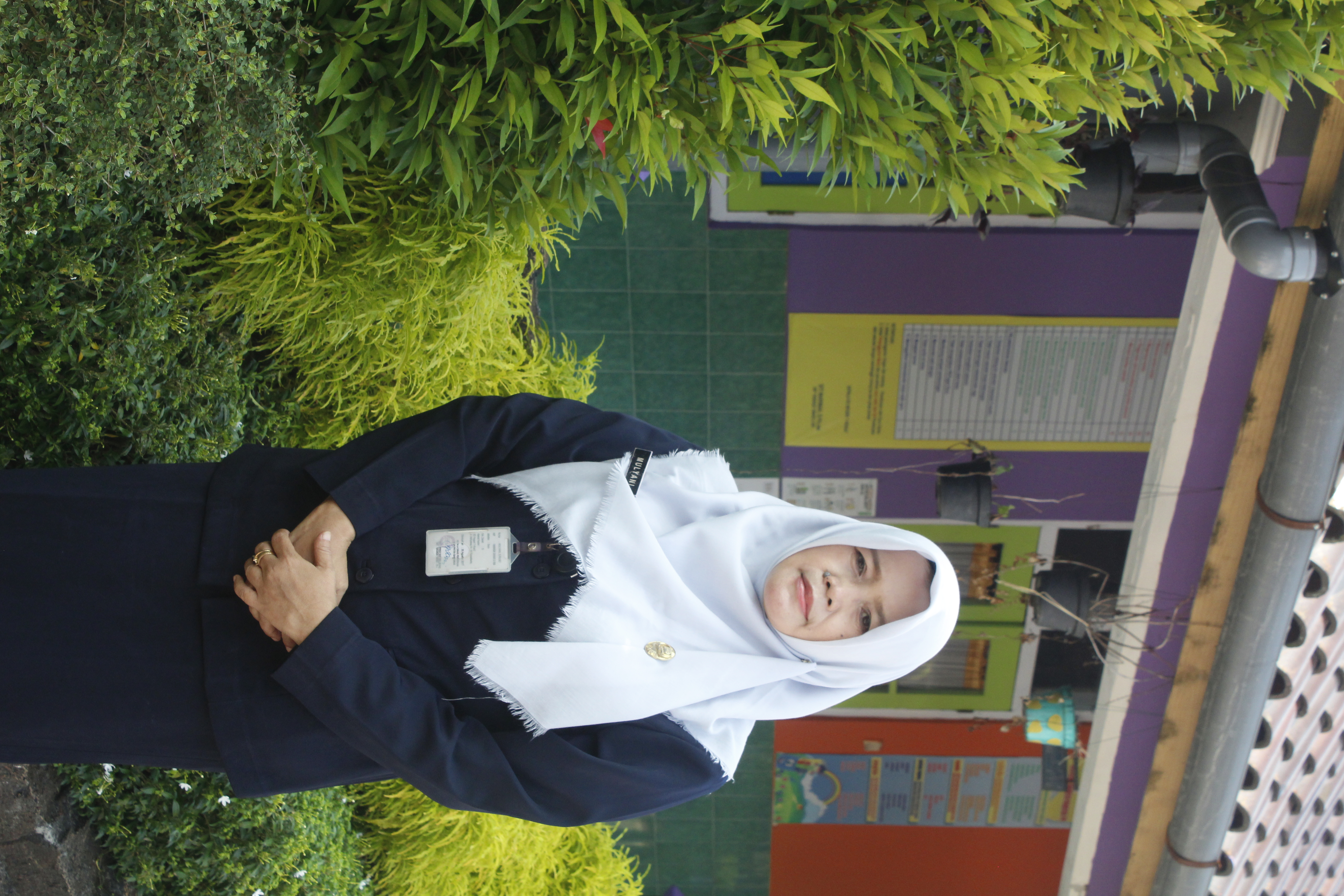 <center>Bendahara BOS<br>MULYANI, S.Pd. SD</center>